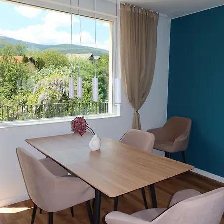 Muse Bistritsa - Mountain Views & Garden アパート *